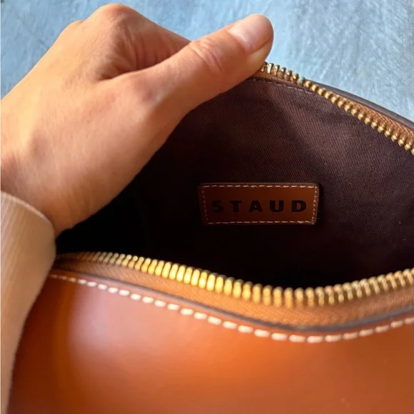 STAUD Tan Clear Tote Bag - Picture 4 of 6